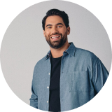 photo of Laurent Duvernay-Tardif